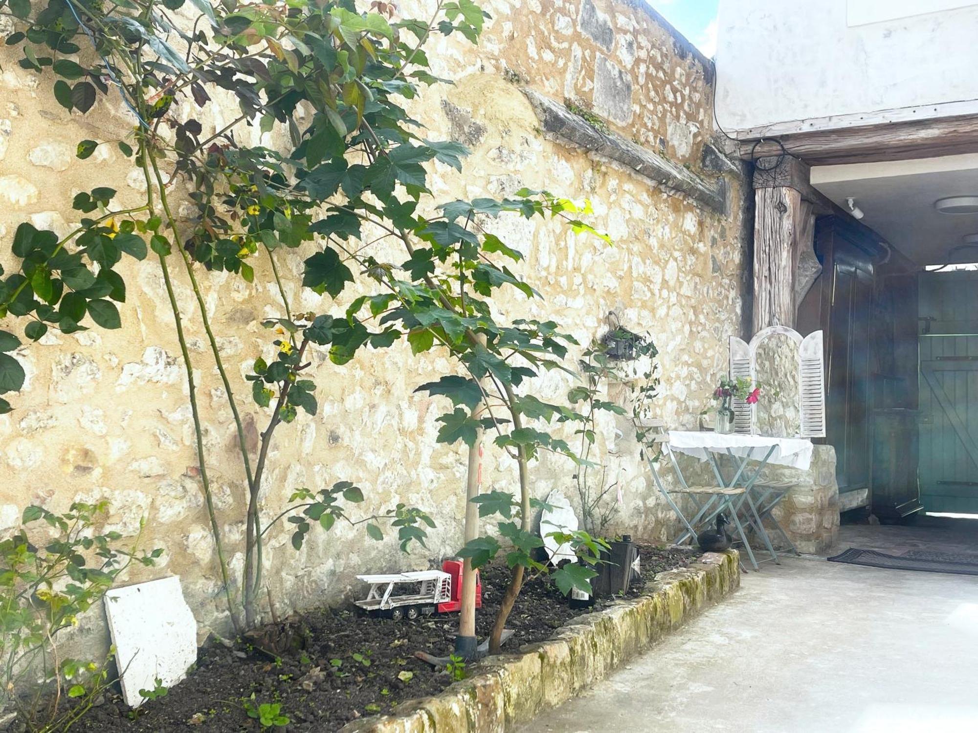 Place Sainte Marguerite Provins Dış mekan fotoğraf